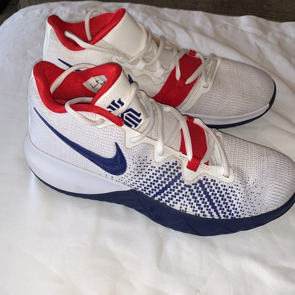 Gently Loved Nike Kyrie Flytrap 8 Patriot - Picture 2 of 7